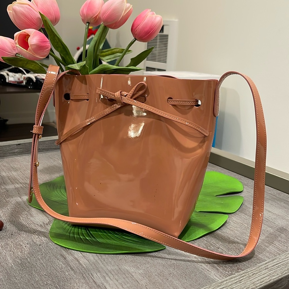 MANSUR GAVRIEL Patent Calfskin Bucket Blush